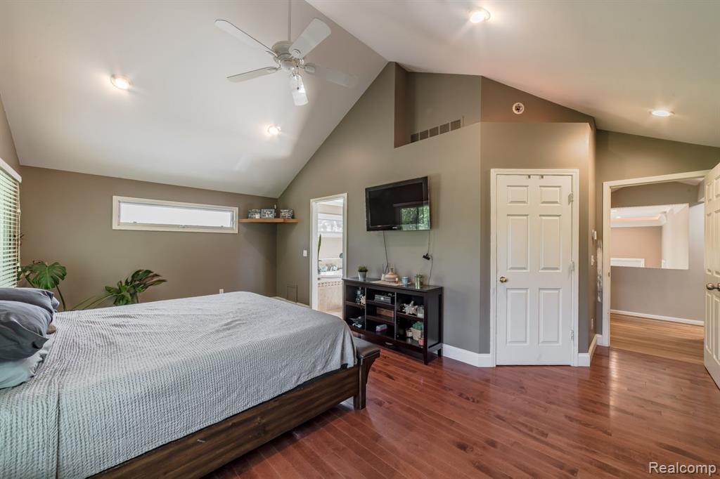 6733 Ridgewood Road Clarkston, MI 48346 - Photo 20 of 43