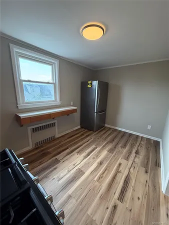 $3,200 | 61 Hollywood Avenue, Lynbrook, NY 11563