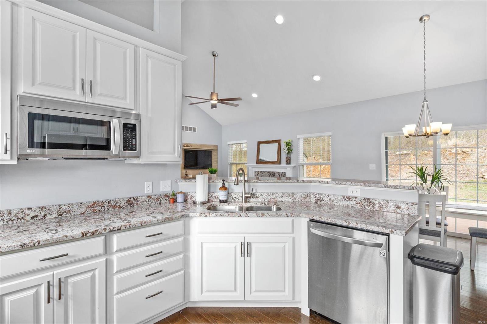 12815 West Watson Road St. Louis, MO 63127 - Photo 18 of 30 Gallery Image 18