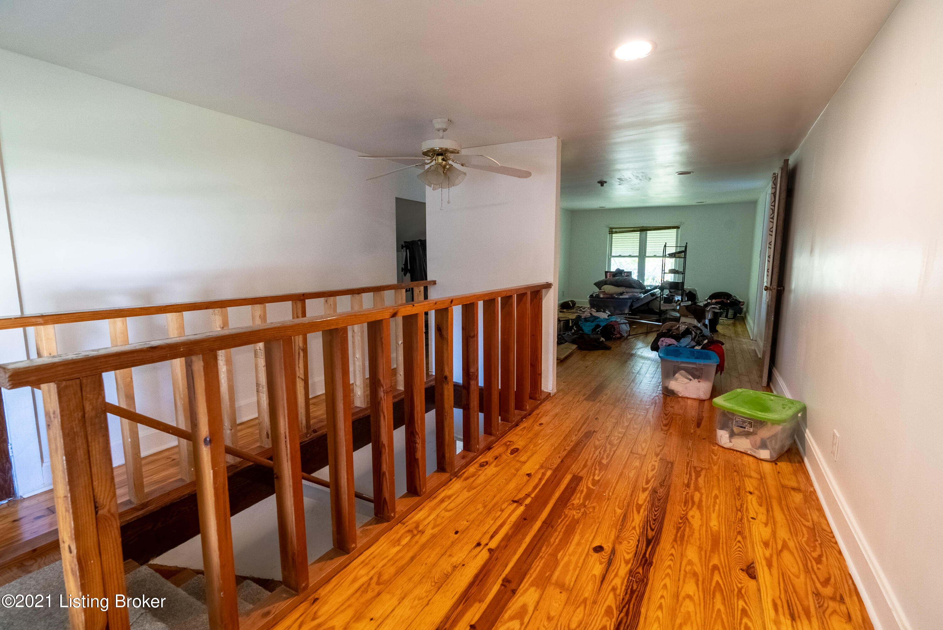 1858 Farnsley Road Louisville, KY 40216 - Photo 10 of 25 Farnsley-15