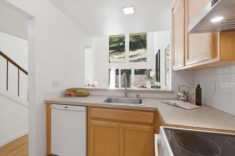 $845,000 | 1314 Terra Nova Boulevard, Pacifica, CA 94044