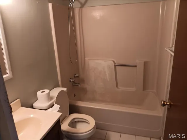 $189,900 | 6105 Eime Road, Cedar Hill, MO 63016