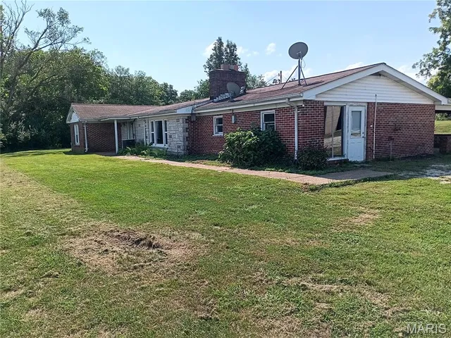 $189,900 | 6105 Eime Road, Cedar Hill, MO 63016
