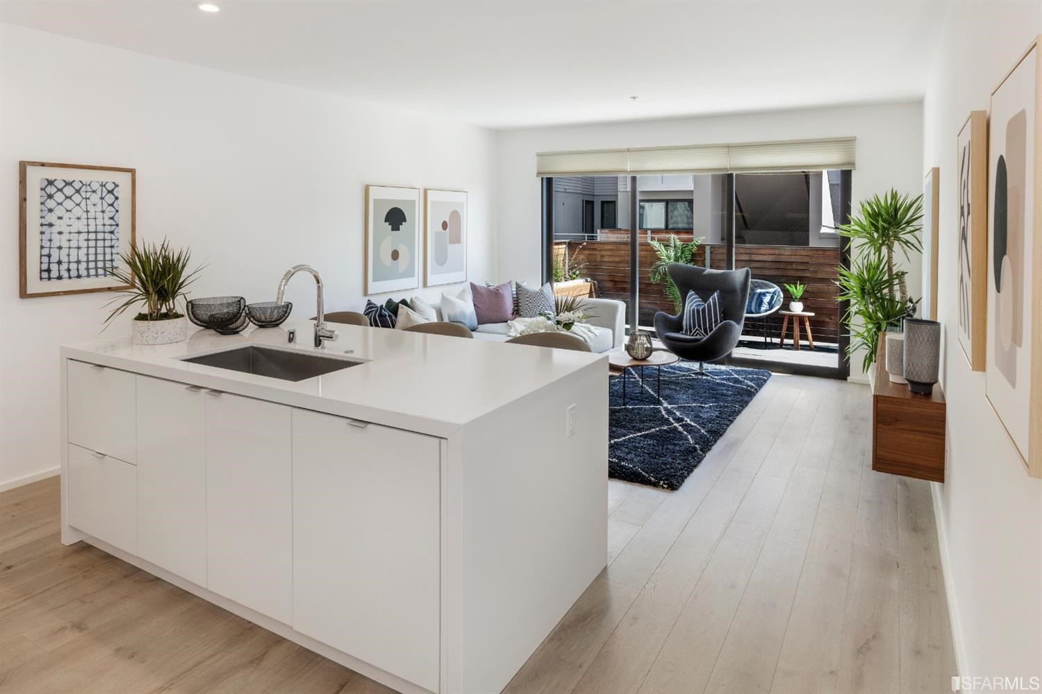 415 De Haro Street, Unit 203 San Francisco, CA 94107 - Photo 1 of 34