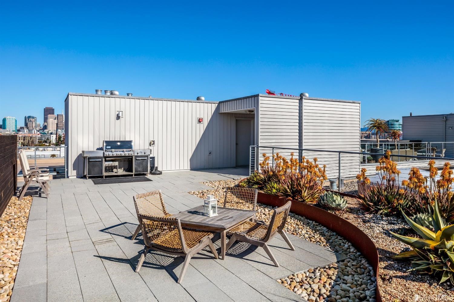 415 De Haro Street, Unit 203 San Francisco, CA 94107 - Photo 27 of 34