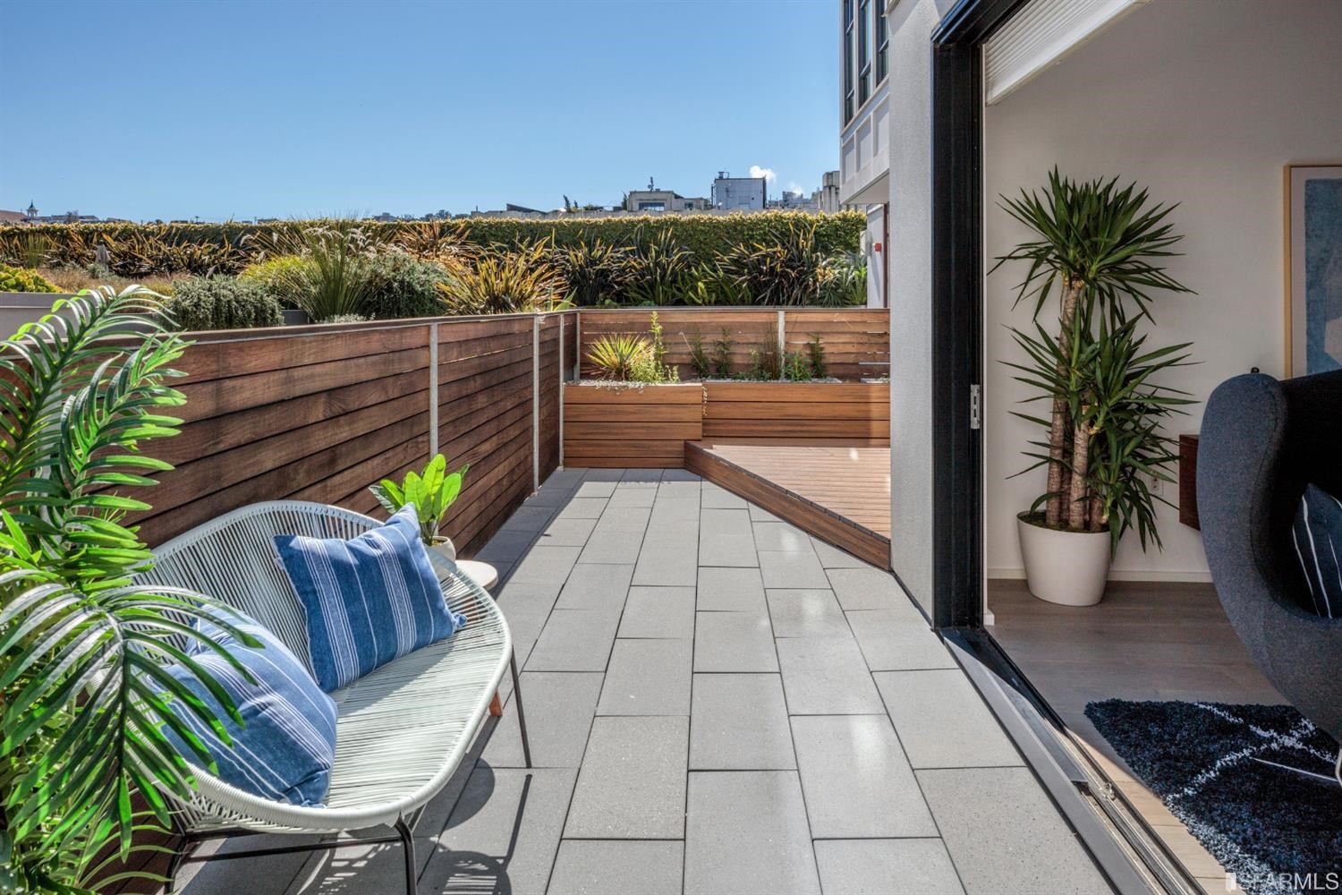 415 De Haro Street, Unit 203 San Francisco, CA 94107 - Photo 4 of 34