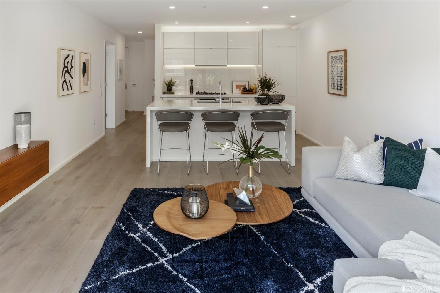 415 De Haro Street, Unit 203 San Francisco, CA 94107 - Photo 9 of 34