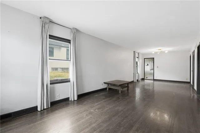 $220,000 | 1811 Pendleton Avenue, Kansas City, MO 64124