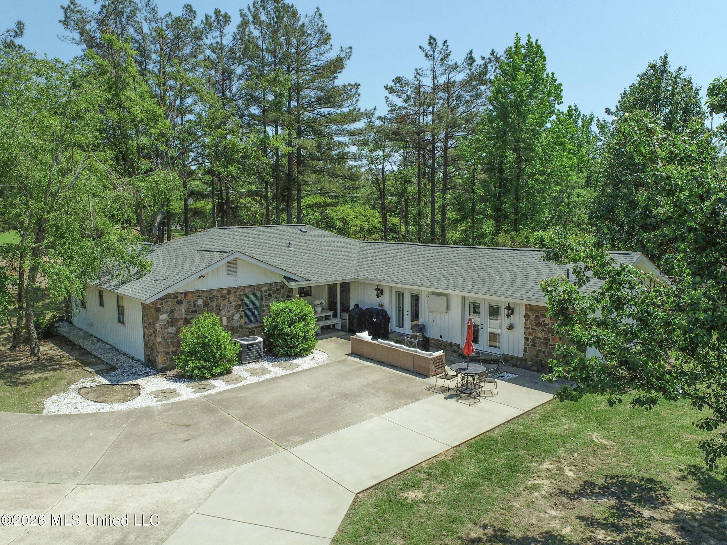 415 Woodland Road Batesville, MS 38606 - Photo 28 of 120 2rlawk29