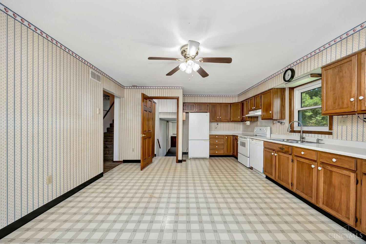 3132 Greentree Road Lebanon, OH 45036 - Photo 25 of 38 Gallery Image 25