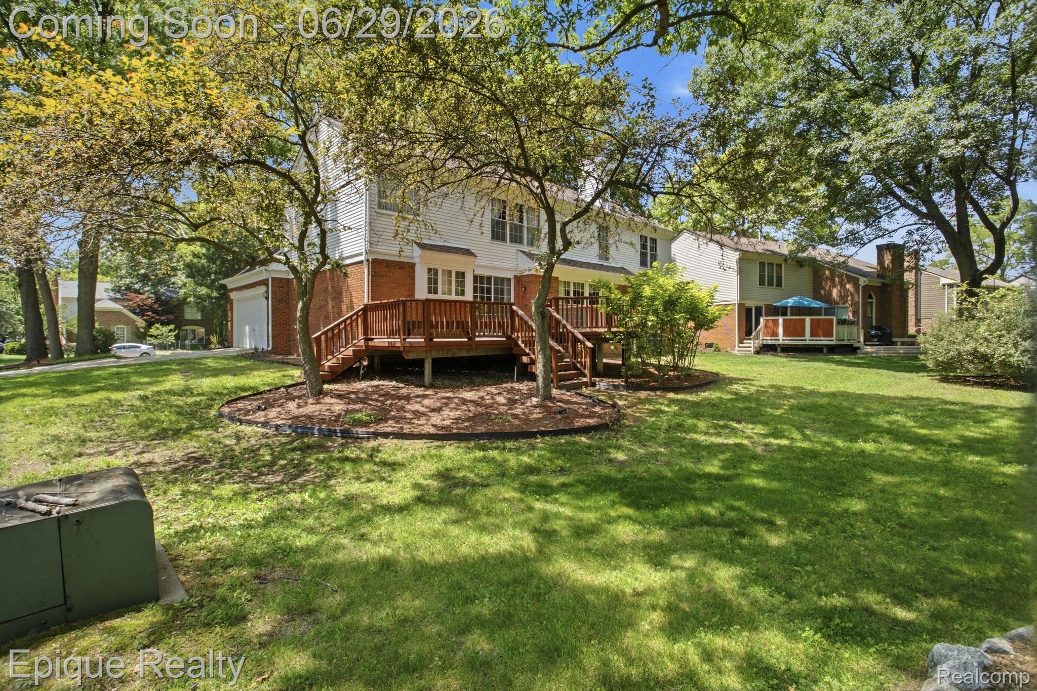 3261 Windwood Road West Bloomfield, MI 48324 - Photo 37 of 40 7-web-or-mls-_17A7389 Mark Thomas Hubble.jpg