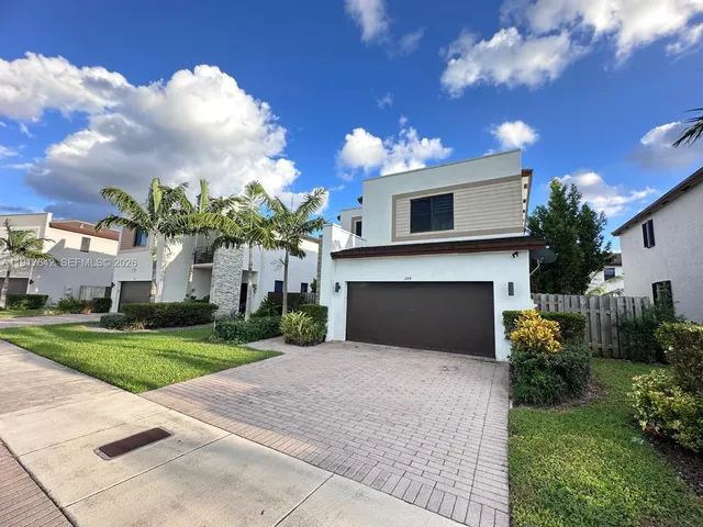 $4,500 | 244 Northeast 210th Way, Unit 244, Miami, FL 33179
