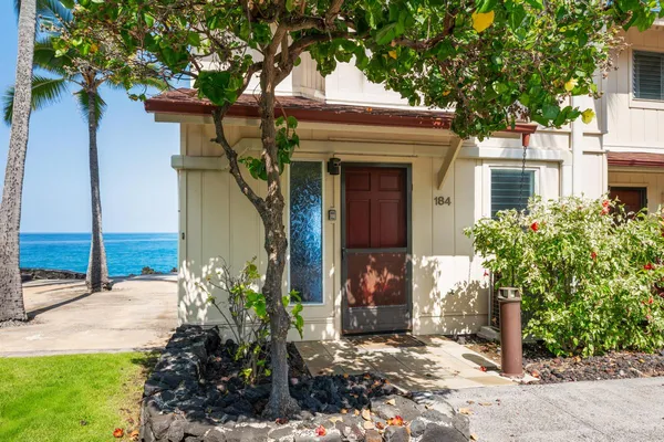 $1,095,000 | 78-6800 Alii Drive, Unit 184, Kailua-Kona, HI 96740