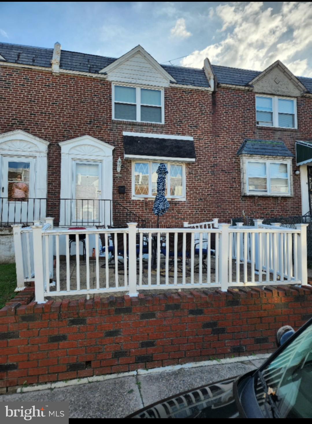 1142 Elbridge Street Philadelphia, PA 19111 - Photo 2 of 14