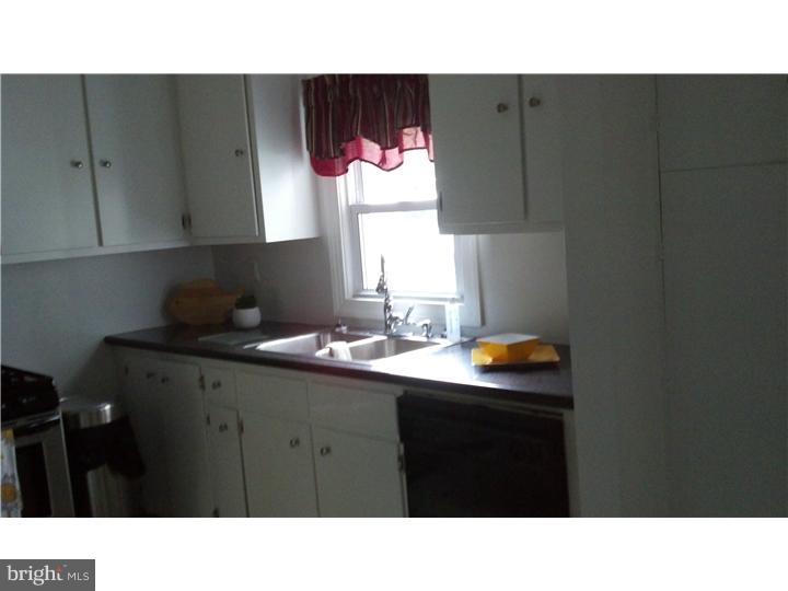 64 Brandywine Road Pemberton, NJ 08068 - Photo 14 of 25 Kitchen