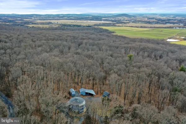 $589,000 | 308 Brush Leaf Lane, Mount Jackson, VA 22842