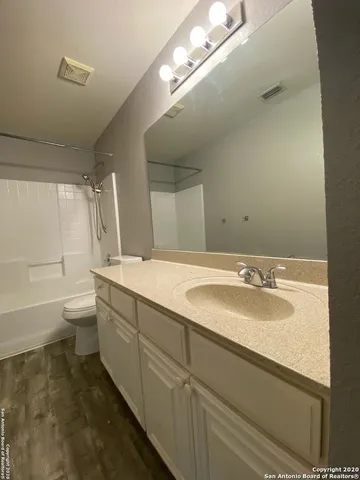 $2,695 | 1752 Jasons N Court, New Braunfels, TX 78130