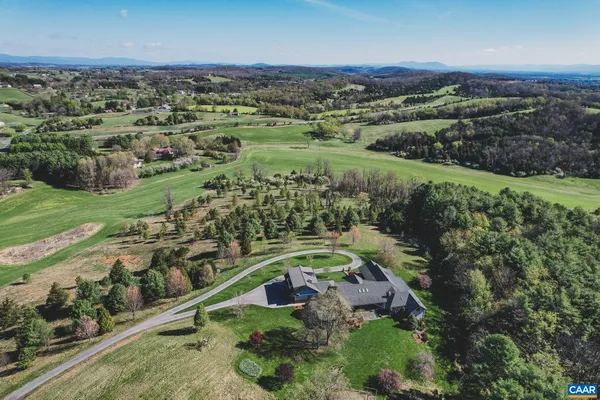 $2,450,000 | 320 Carrsbrook Drive, Staunton, VA 24401