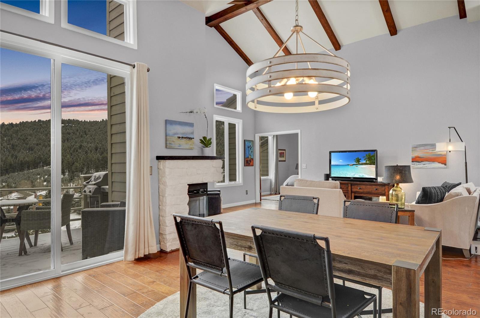 682 Ridgeside Drive Golden, CO 80401 - Photo 10 of 37 Gallery Image 10