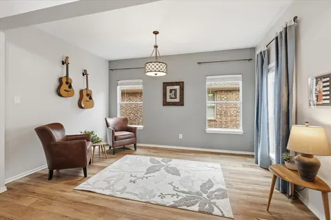 $475,000 | 9516 Lakeway Drive, Denton, TX 76226