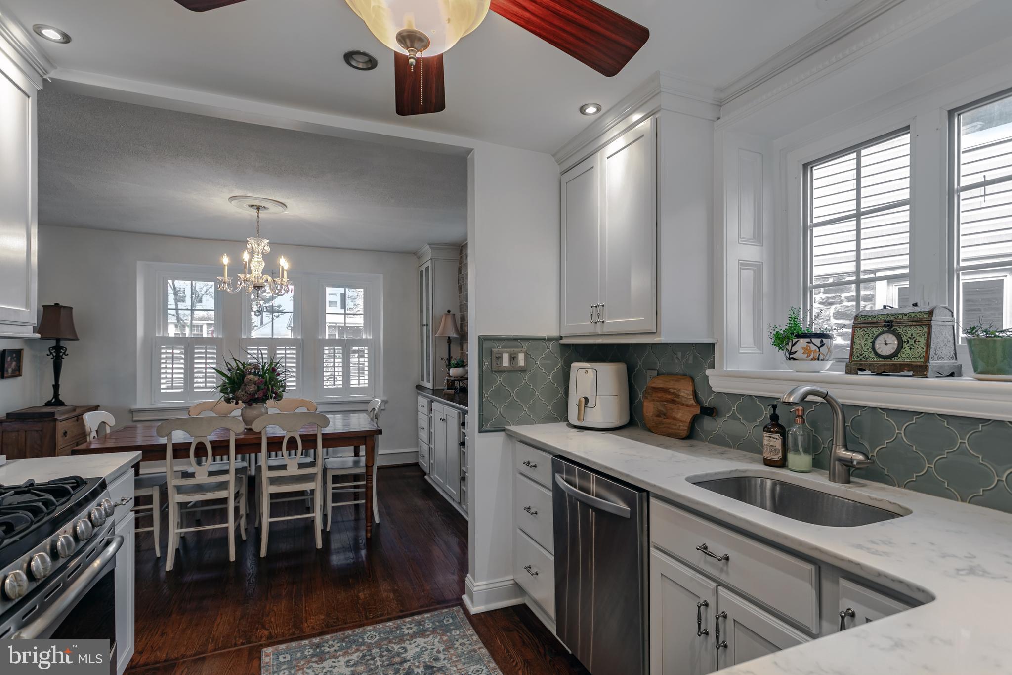25 Sycamore Road Havertown, PA 19083 - Photo 17 of 52