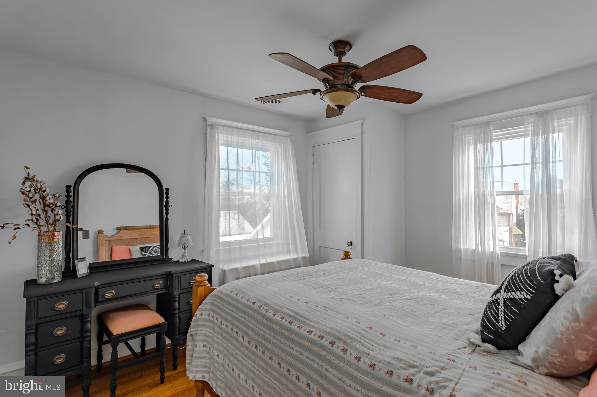 25 Sycamore Road Havertown, PA 19083 - Photo 31 of 52