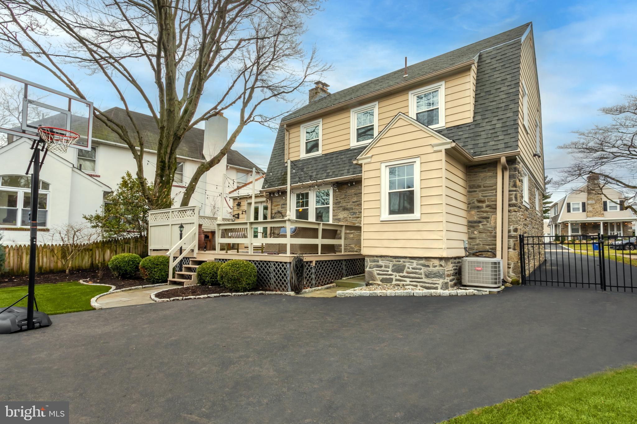 25 Sycamore Road Havertown, PA 19083 - Photo 45 of 52