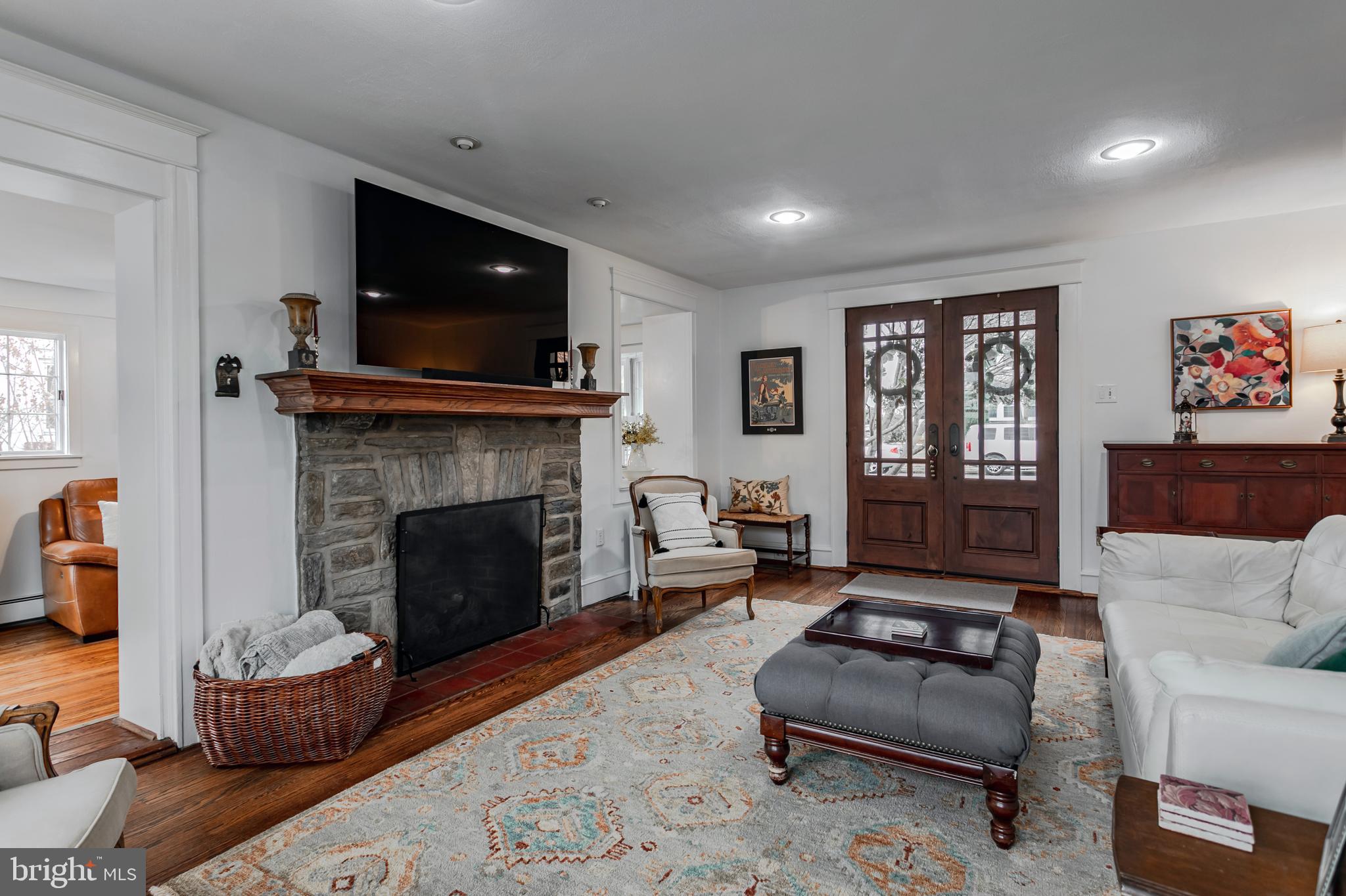 25 Sycamore Road Havertown, PA 19083 - Photo 7 of 52