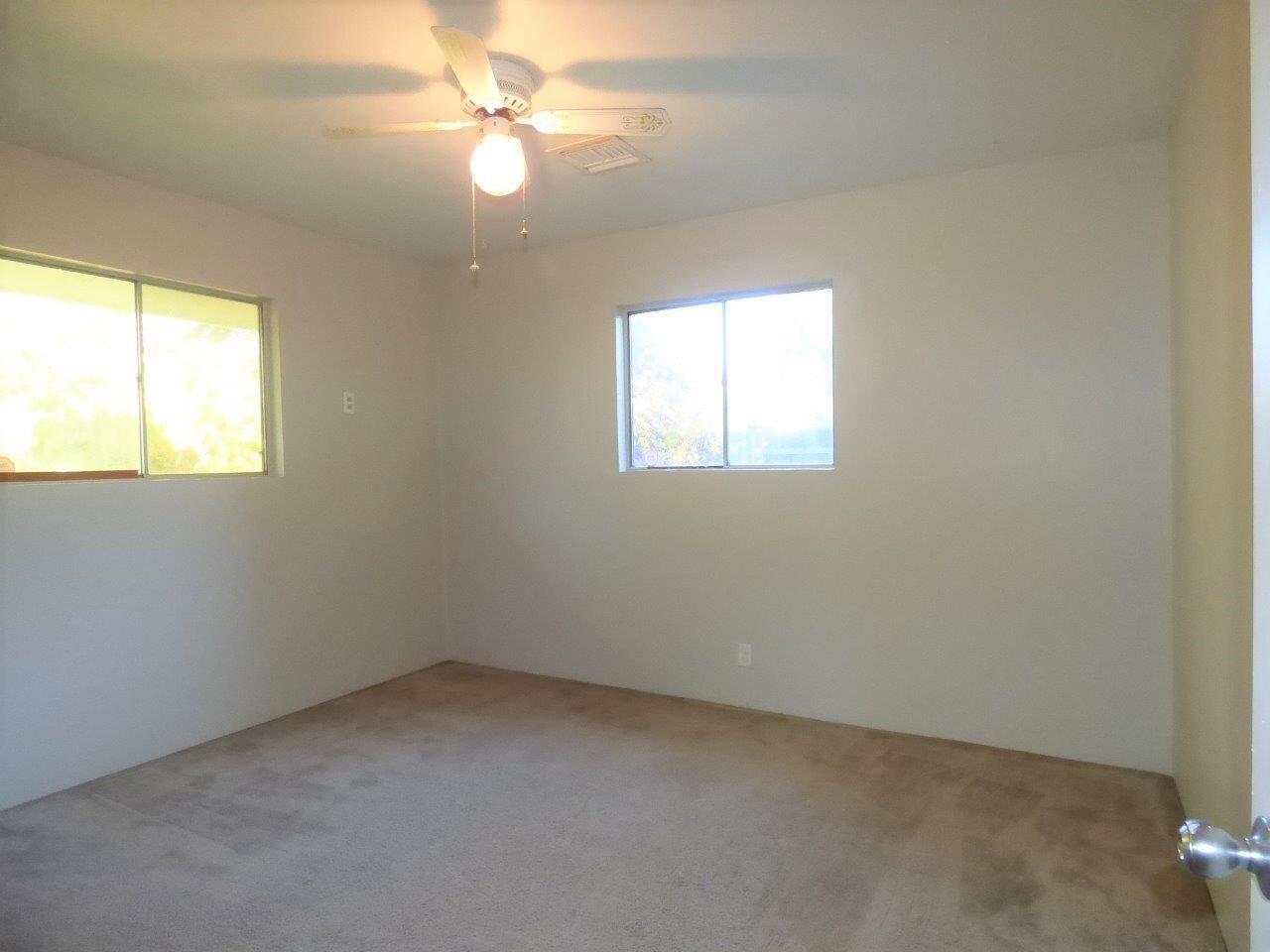 822 West Harbeck Road Grants Pass, OR 97527 - Photo 32 of 40 Bedroom 2