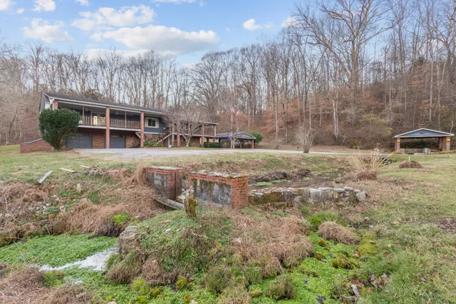 $1,225,000 | 1000 Sendero Bad, Dickson, TN 37055