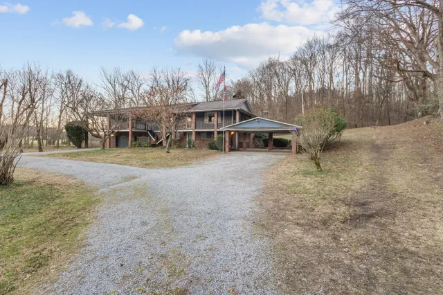 $1,225,000 | 1000 Sendero Bad, Dickson, TN 37055