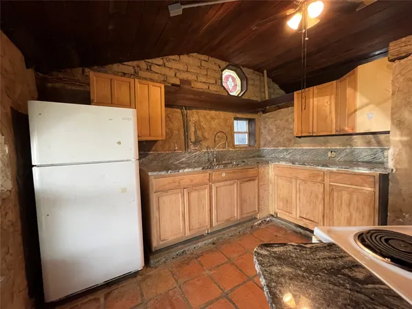 $1,400 | 4920 West 34th Street, Houston, TX 77092