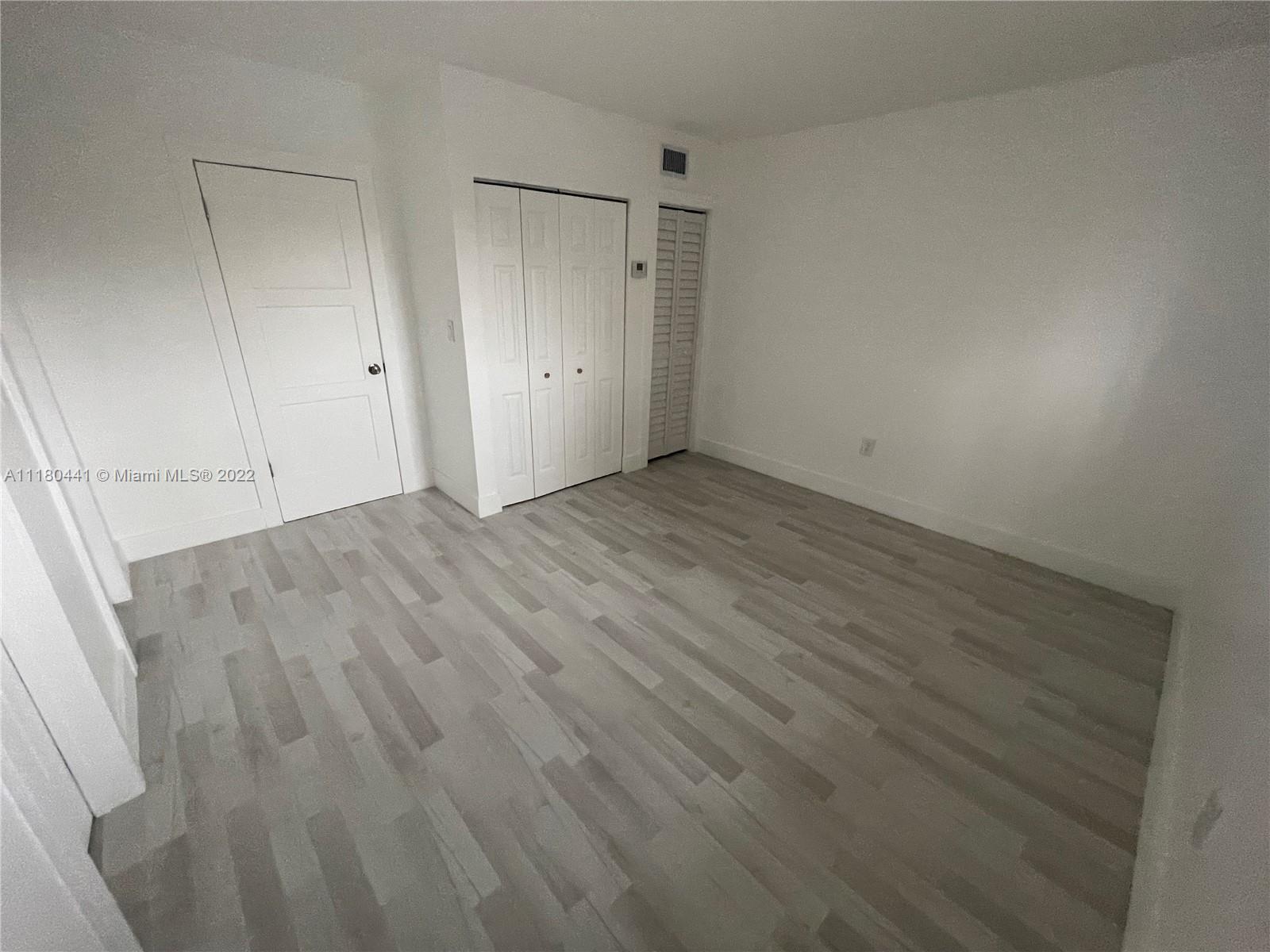 1280 West 54th Street, Unit 322B Hialeah, FL 33012 - Photo 9 of 10