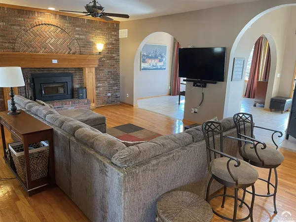 $699,000 | 5204 Foxchase Drive, Lawrence, KS 66049