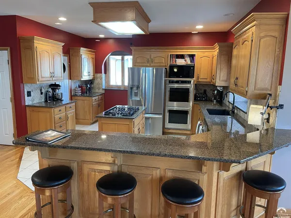 $699,000 | 5204 Foxchase Drive, Lawrence, KS 66049