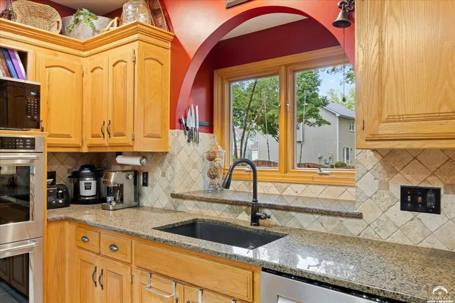 $725,000 | 5204 Foxchase Drive, Lawrence, KS 66049