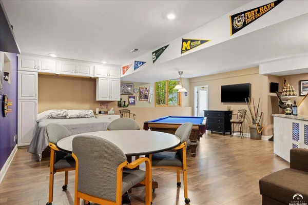 $699,000 | 5204 Foxchase Drive, Lawrence, KS 66049