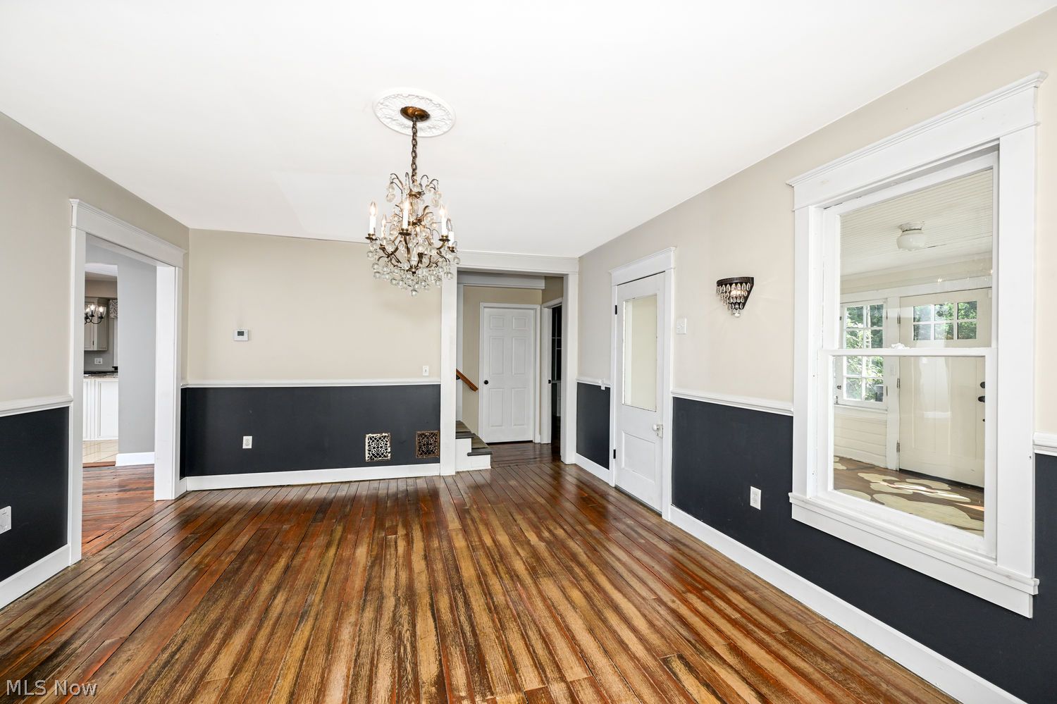 302 Merriman Road Akron, OH 44303 - Photo 10 of 31 Gallery Image 10