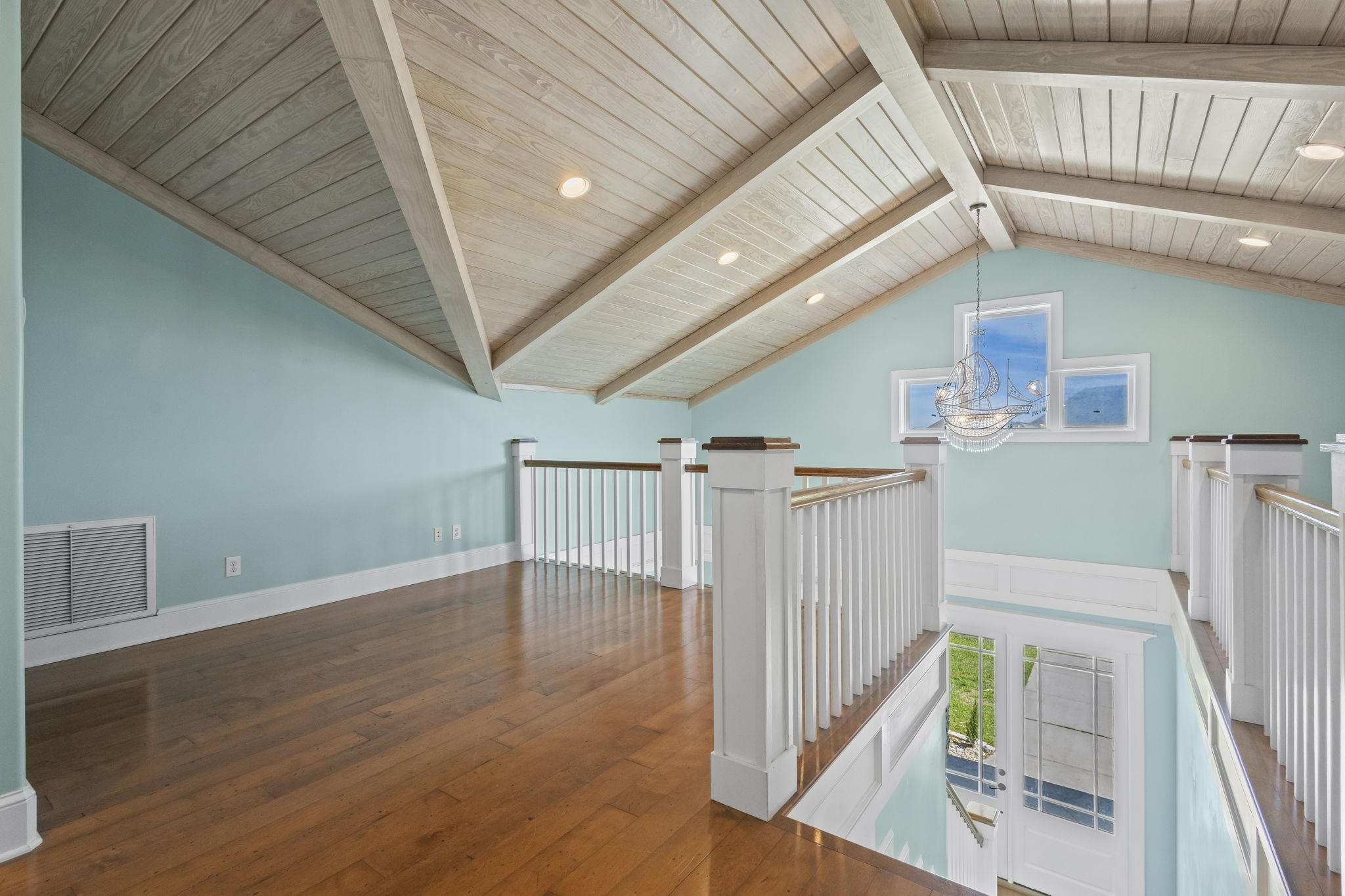 7059 Rocky Rd Loop Gulf Shores, AL 36542 - Photo 28 of 46 Hallway