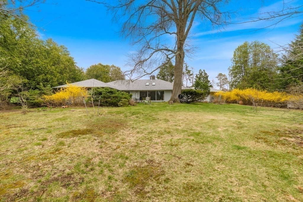 23 Alden Road Andover, MA 01810 - Photo 30 of 35