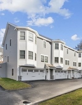 50 Des Moines Road, Unit H1 Quincy, MA 02169 - Photo 1 of 16 Gallery Image 1