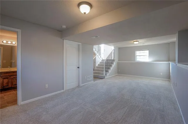 $364,900 | 11933 North Forest Avenue, Kansas City, MO 64155