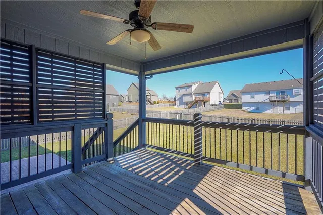 $364,900 | 11933 North Forest Avenue, Kansas City, MO 64155