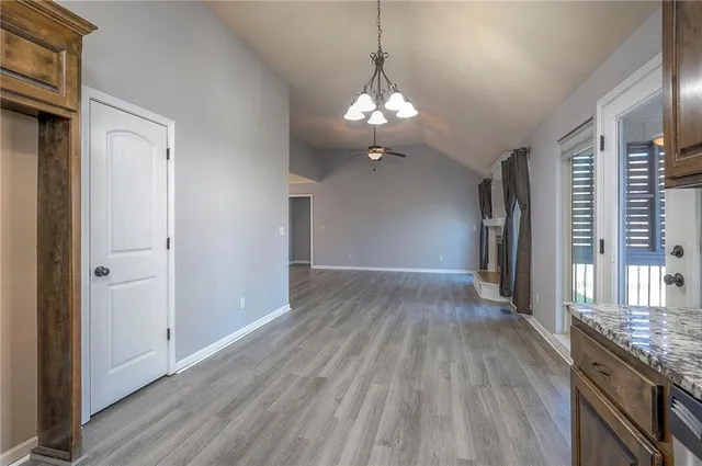 $364,900 | 11933 North Forest Avenue, Kansas City, MO 64155