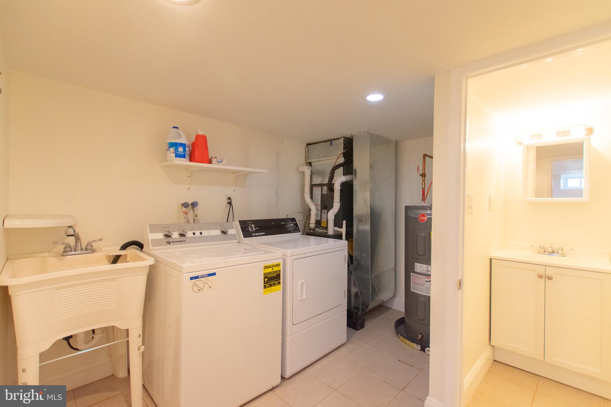 138 Mercy Street Philadelphia, PA 19148 - Photo 12 of 25