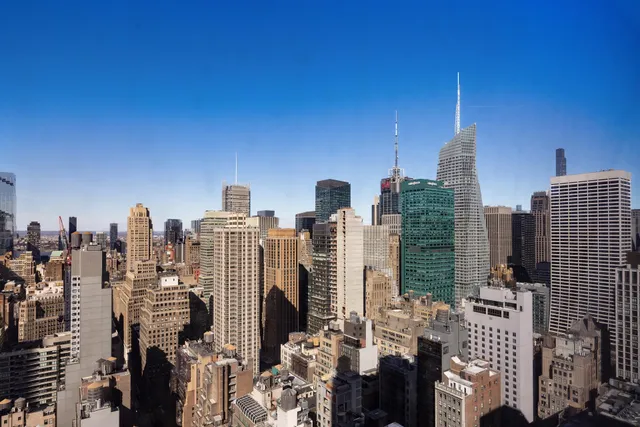 $1,695,000 | 400 5th Avenue, Unit 43F | Midtown South