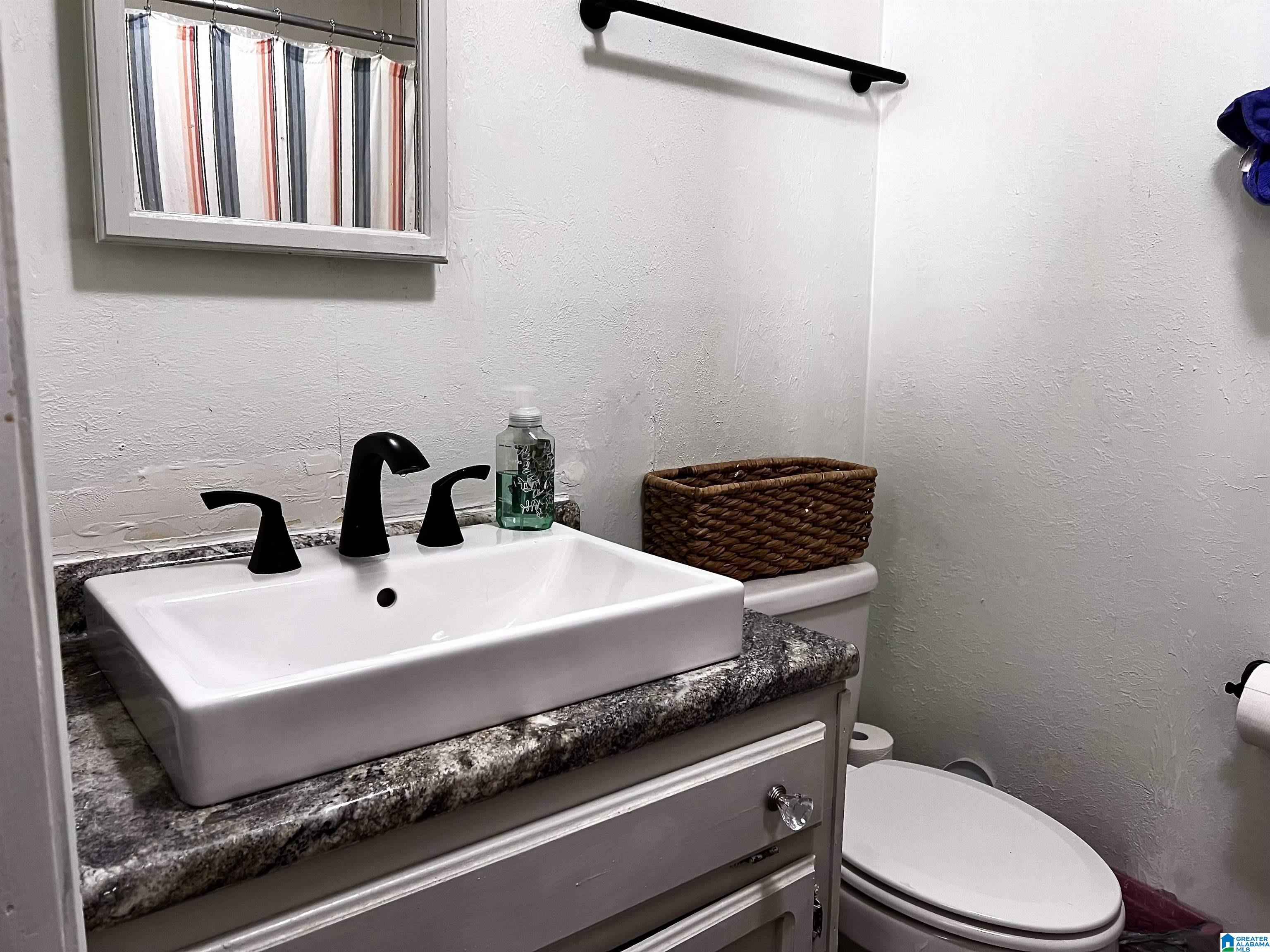 7489 Rodgers Road Southwest Leeds, AL 35094 - Photo 8 of 17 Gallery Image 8