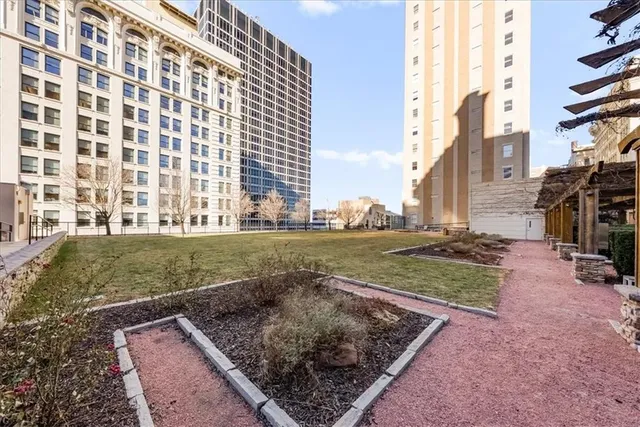 $4,750,000 | 909 Walnut Street, Unit 3200, Kansas City, MO 64106
