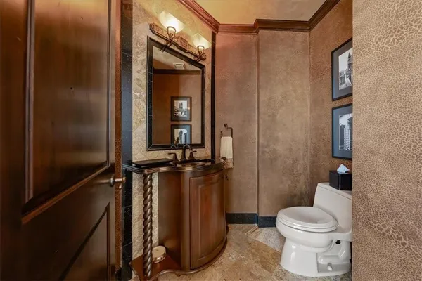 $4,750,000 | 909 Walnut Street, Unit 3200, Kansas City, MO 64106