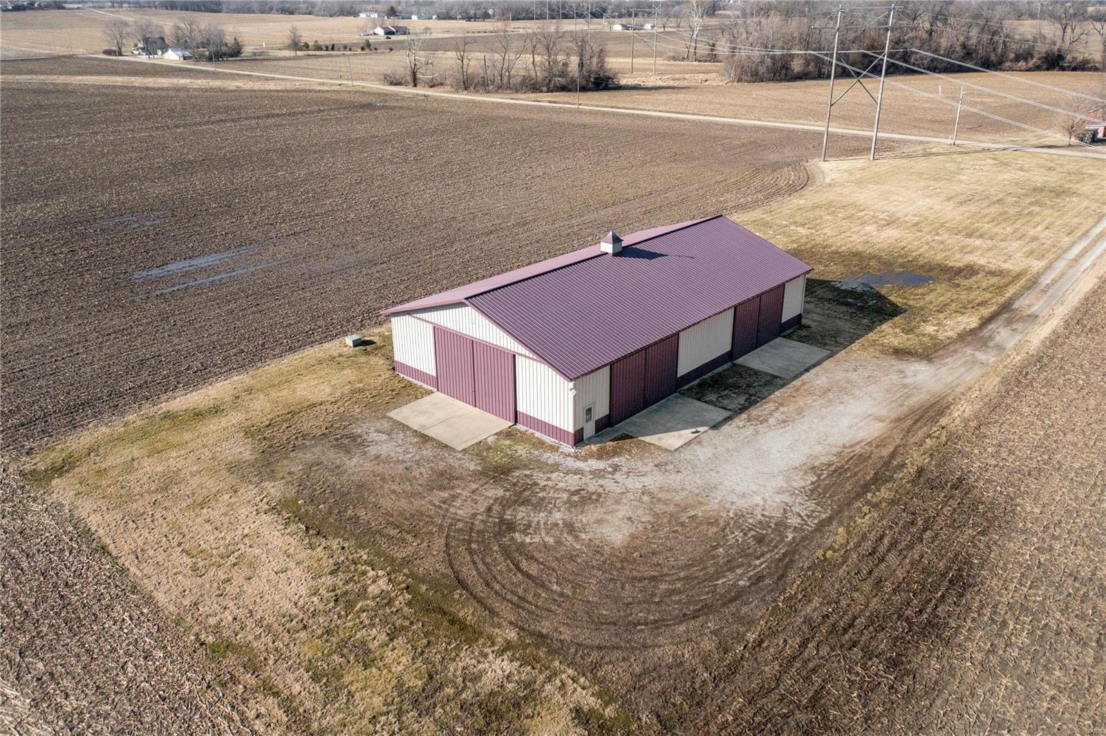 8918 Albers Road Lebanon, IL 62254 - Photo 7 of 18 Gallery Image 7